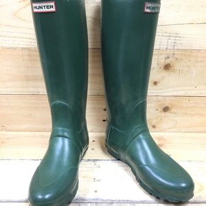 HUNTER RAIN BOOTS
